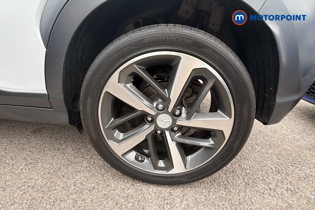 Hyundai Kona Premium Orange #29