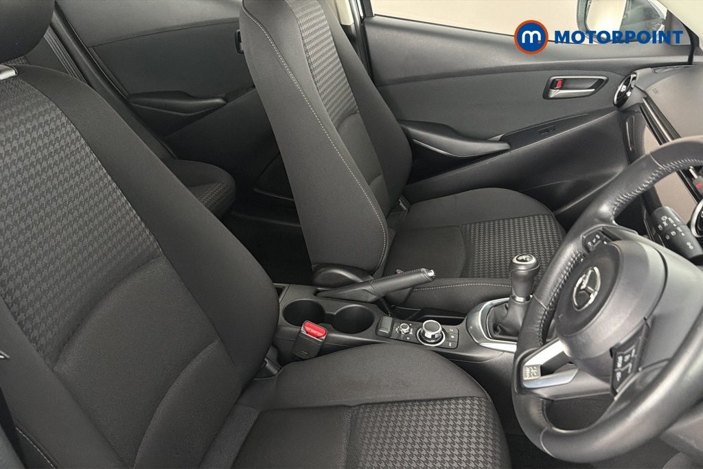 Mazda 2 1.5 75 Se White #18