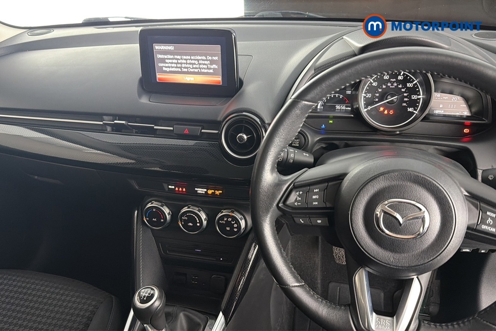 Mazda 2 1.5 75 Se White #9