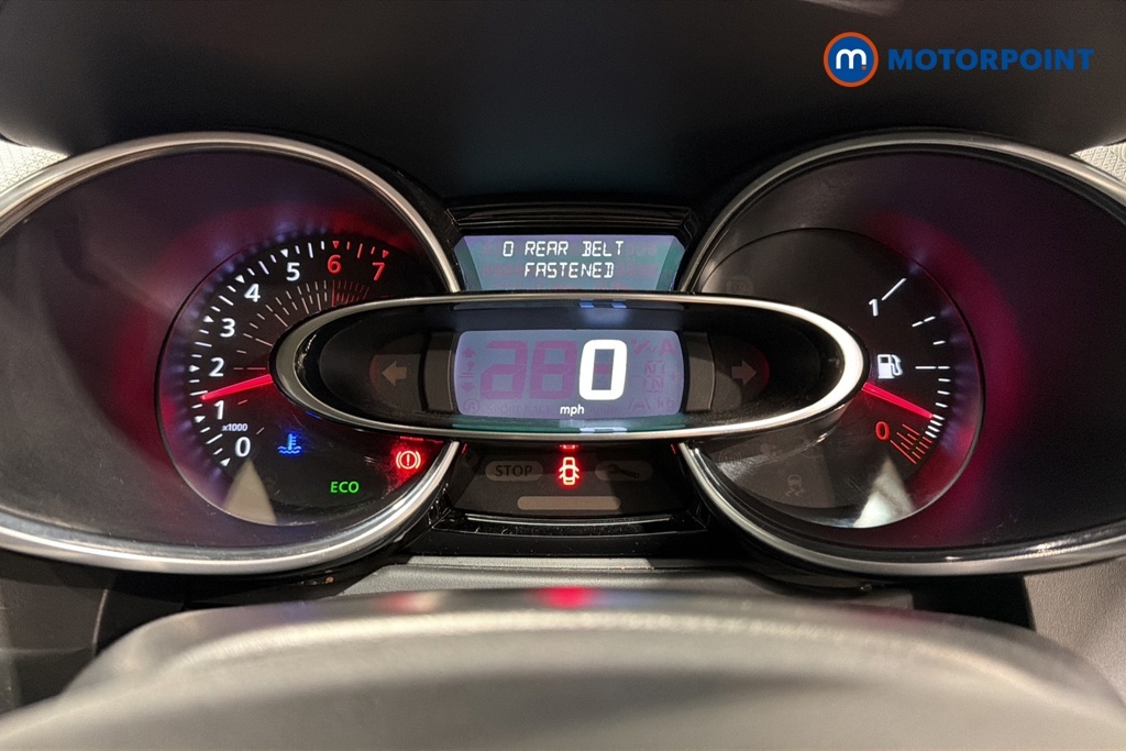 Renault Clio Iconic Red #11