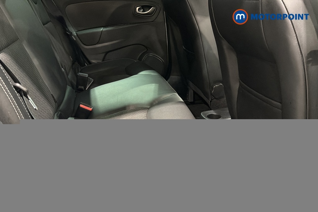 Renault Clio Iconic Red #16