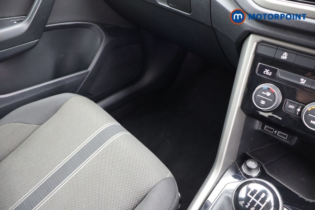 Volkswagen T-Roc Se Blue #21