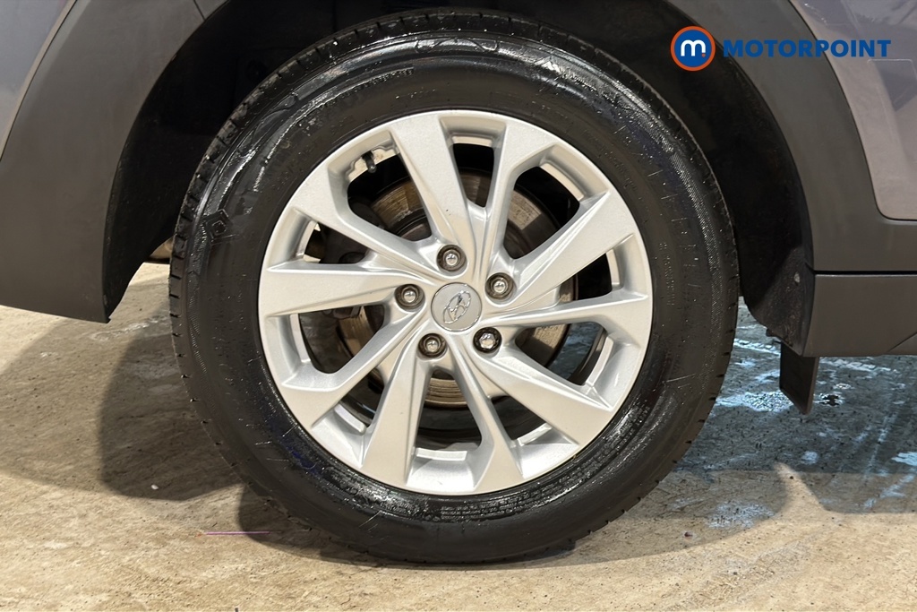 Hyundai Tucson Suv Grey #33