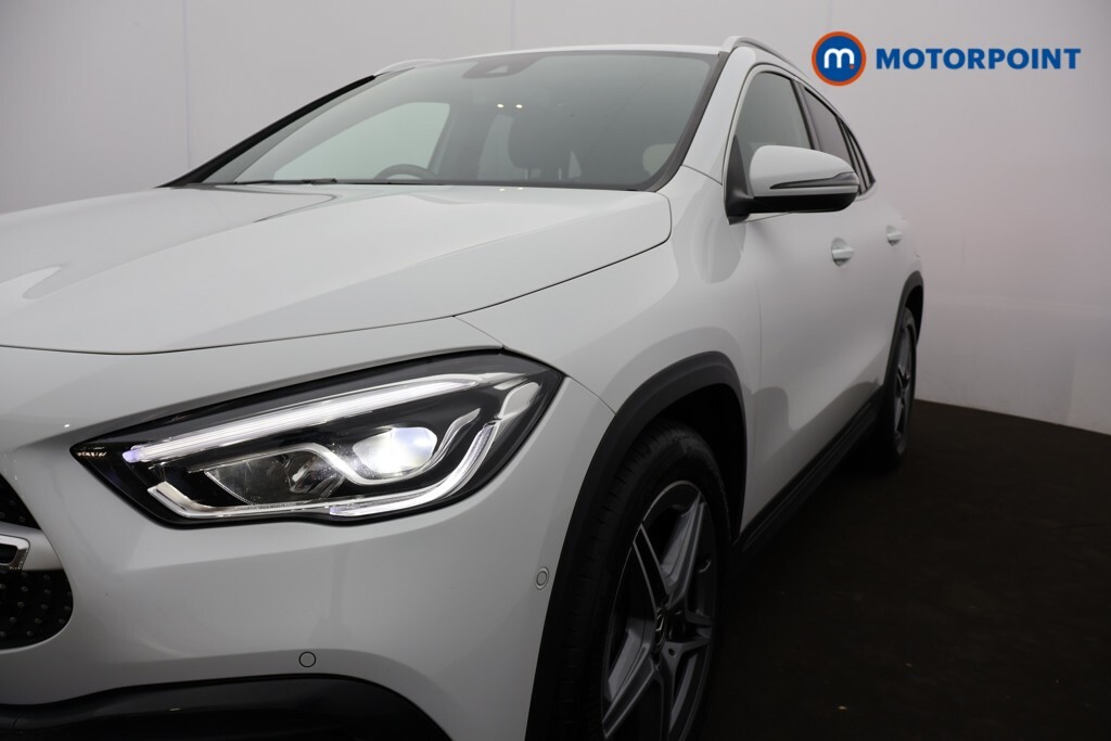 Mercedes-Benz GLA Class Suv White #39