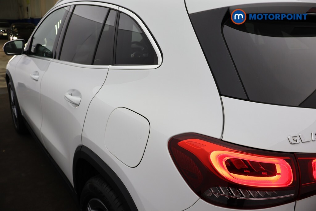 Mercedes-Benz GLA Class Suv White #32