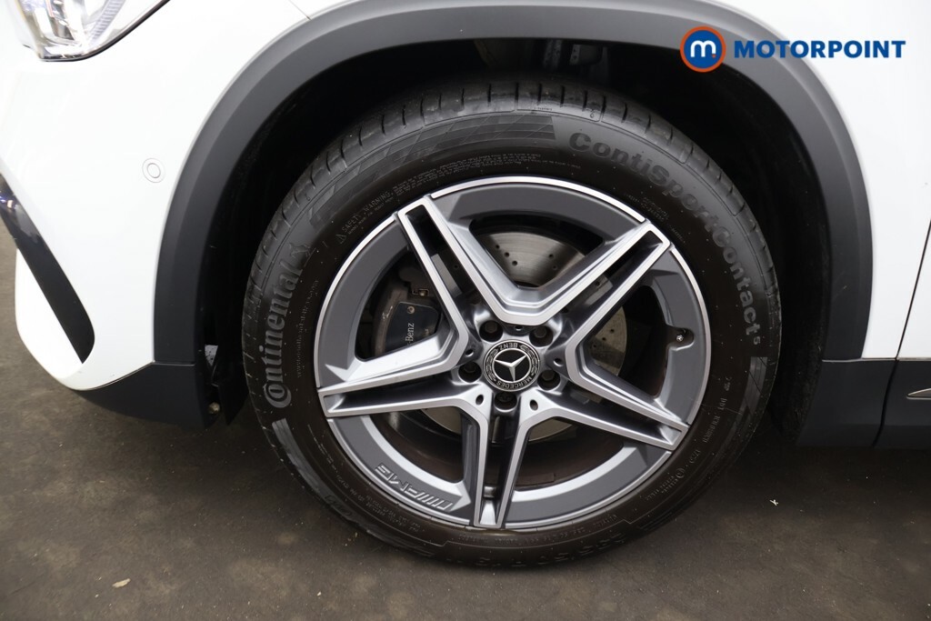 Mercedes-Benz GLA Class Suv White #40