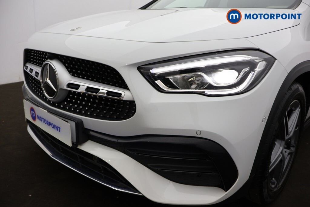 Mercedes-Benz GLA Class Suv White #38