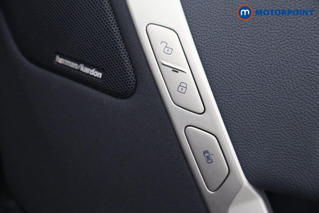 BMW iX Ix M60 Black #20
