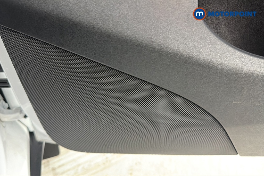 Tesla Model Y Dual Motor Long Range White #25