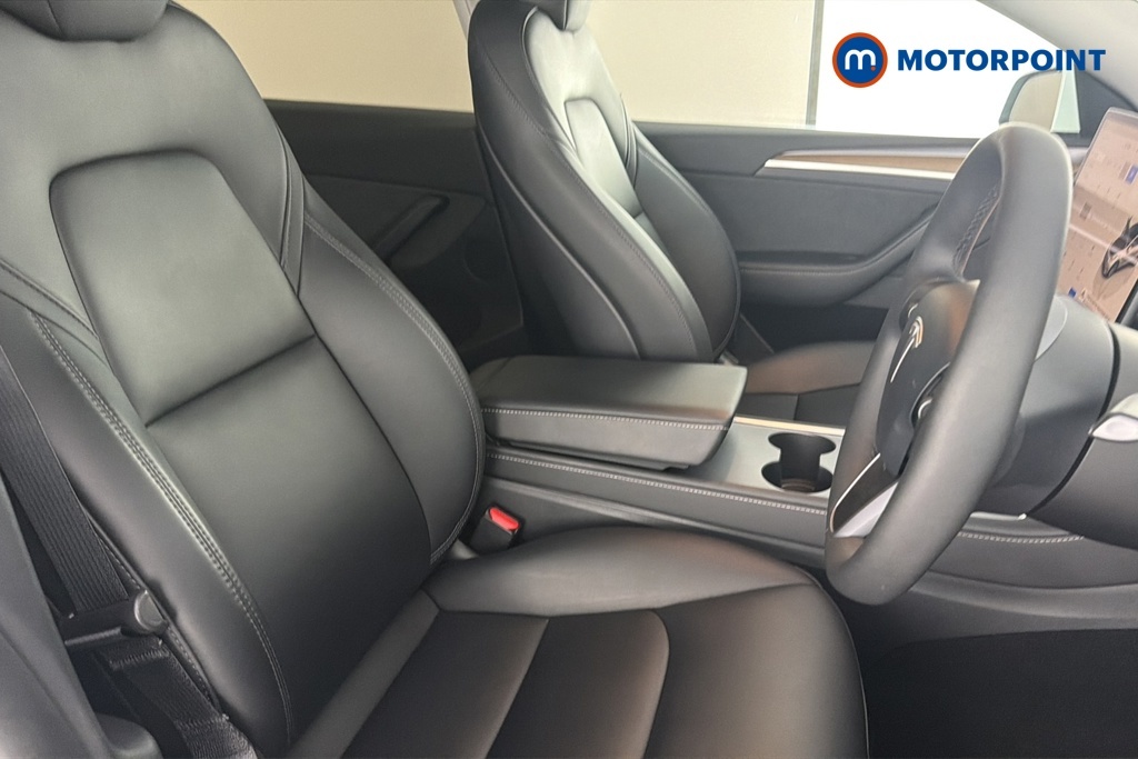 Tesla Model Y Dual Motor Long Range White #26