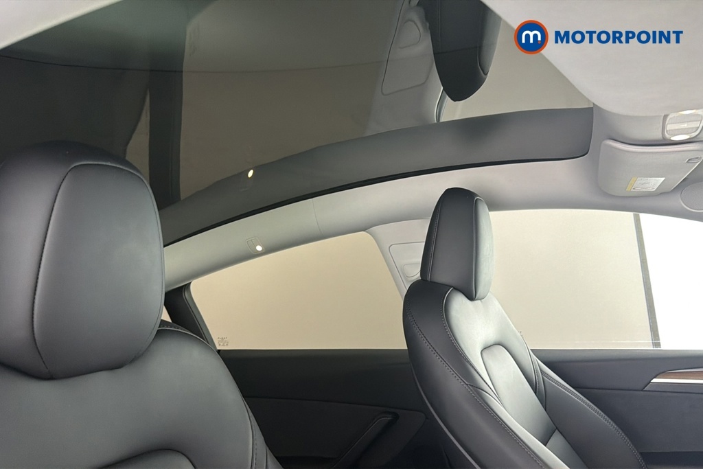 Tesla Model Y Dual Motor Long Range White #24