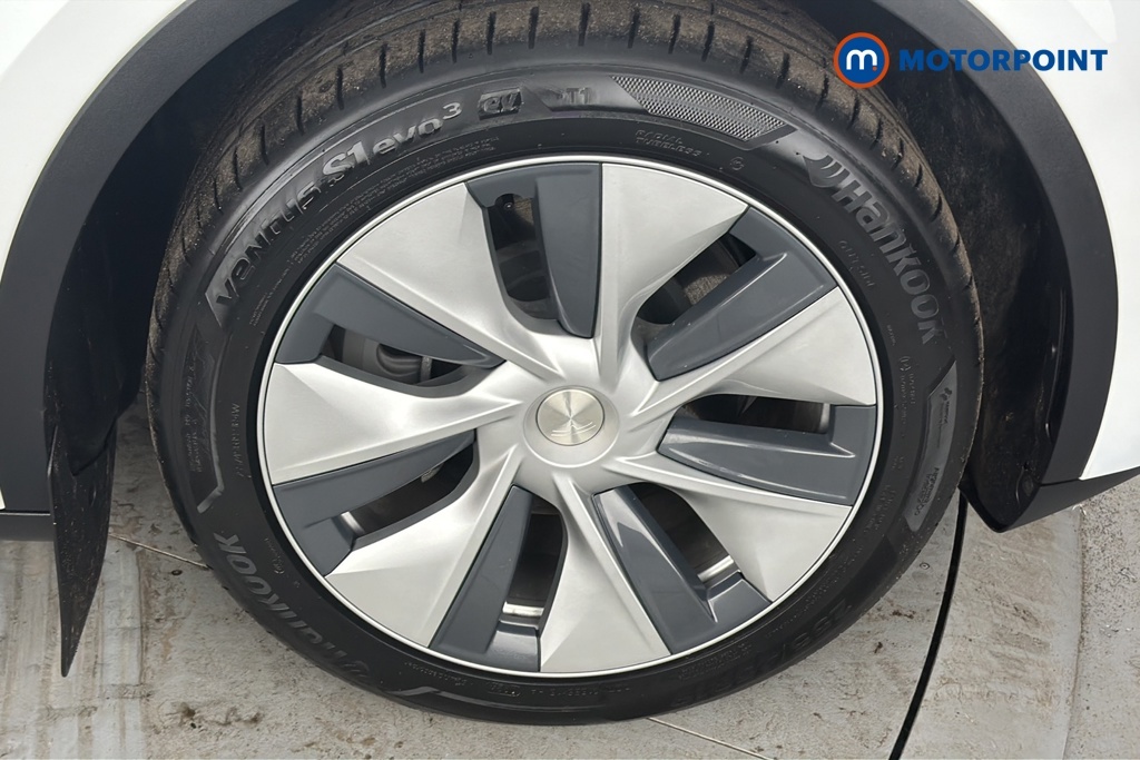 Tesla Model Y Dual Motor Long Range White #43