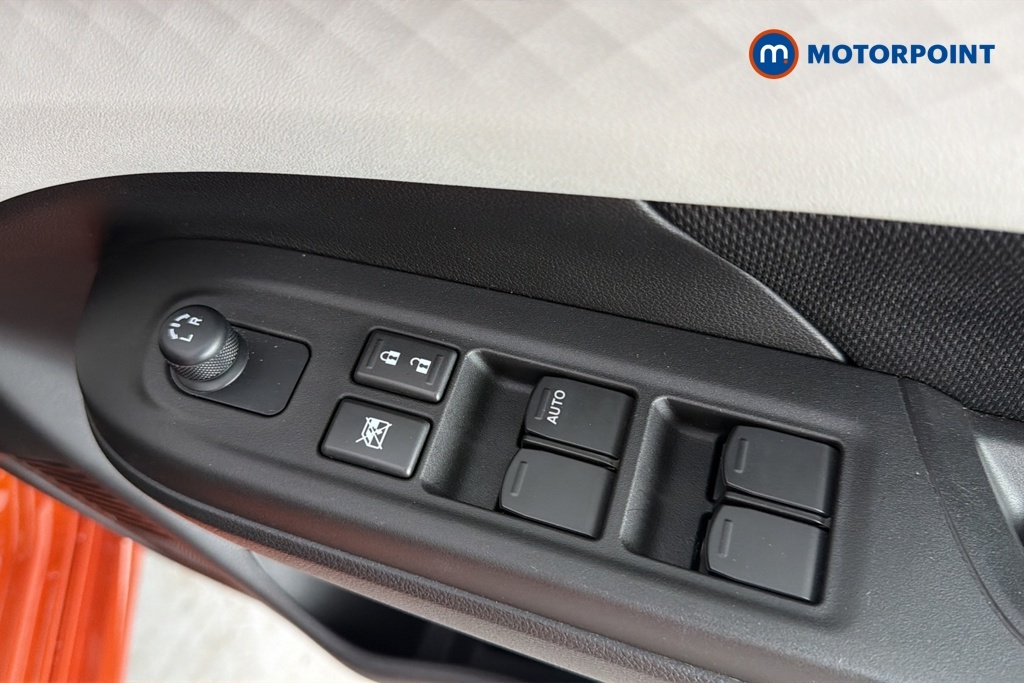 Suzuki Swift Motion Silver #23