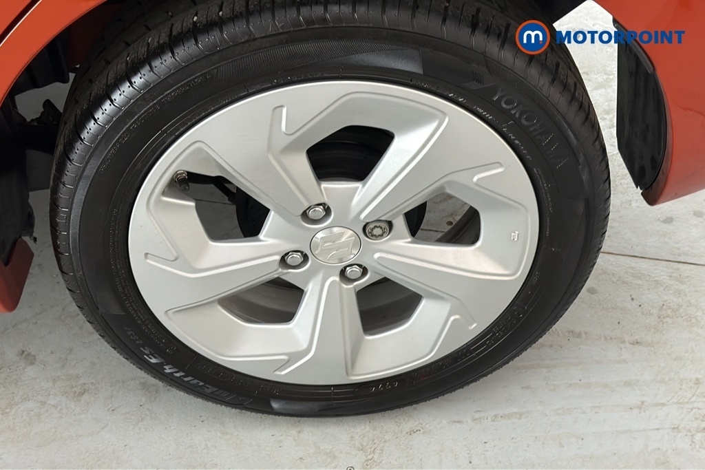 Suzuki Swift Motion Silver #36
