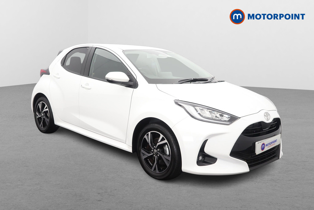 Toyota Yaris 1.5 Hybrid Design Cvt White