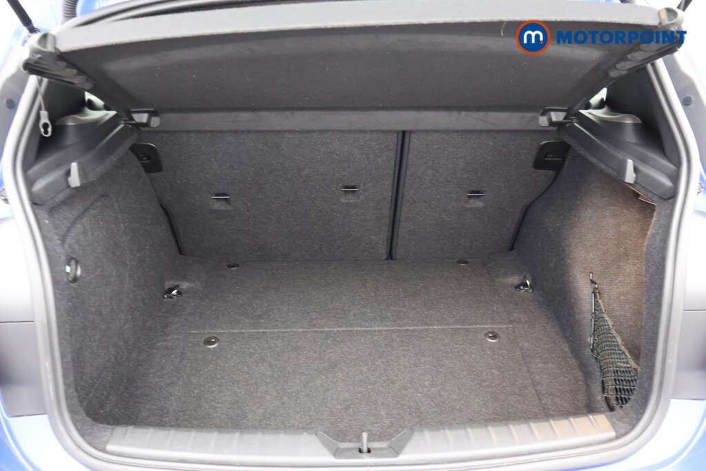 BMW 1 Series Hatchback Silver #28