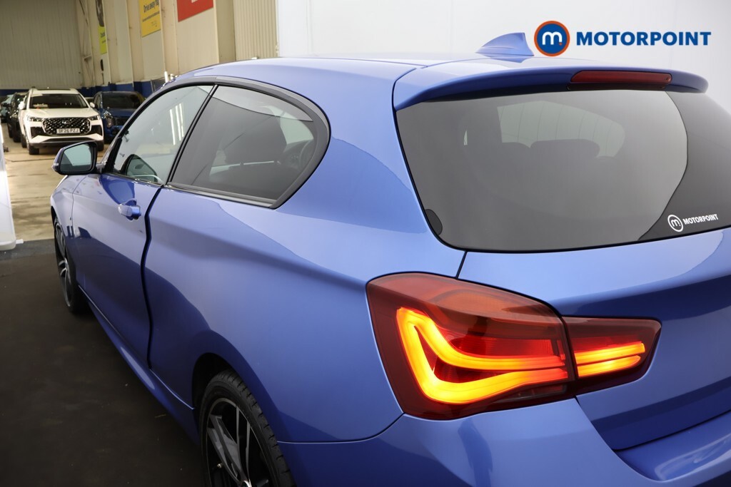 BMW 1 Series Hatchback Silver #31