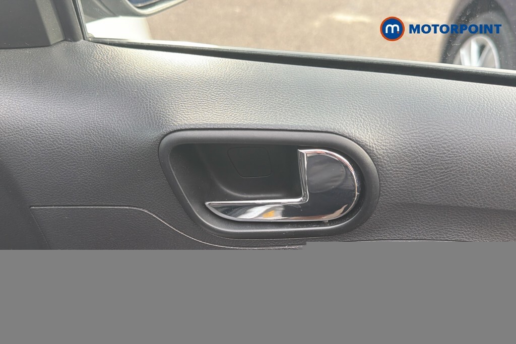 Ford KA+ 1.2 85 Zetec Bluetooth White #11