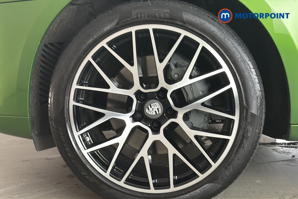Porsche Macan Petrol Red #34