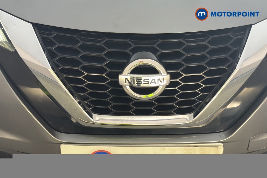 Nissan Juke Hatchback Blue #30