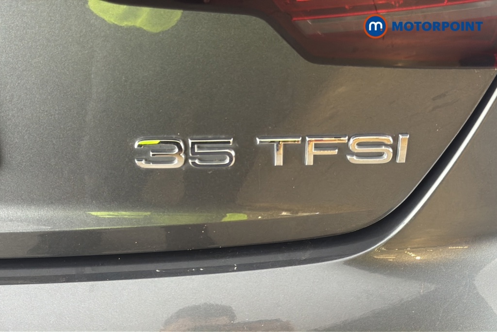 Audi A4 35 Tfsi Black Edition Grey #40