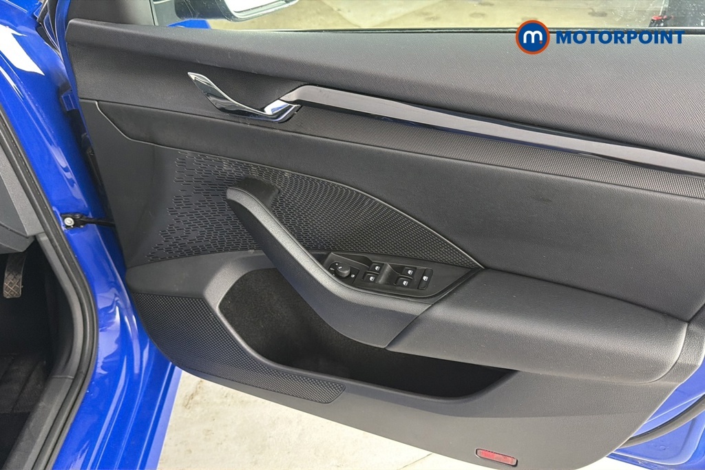 Skoda Octavia 1L Se Technology Blue #20