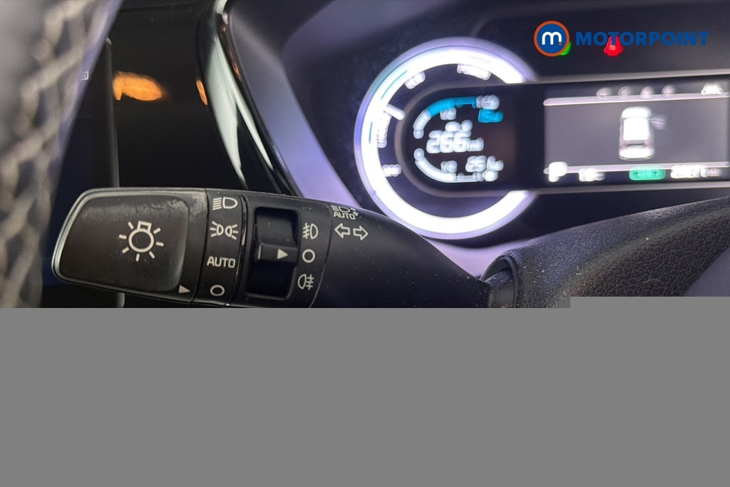 Kia Niro 4 Blue #10
