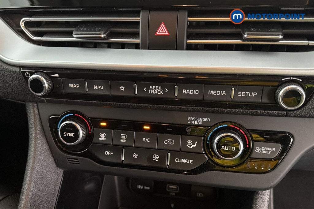 Kia Niro 4 Blue #16