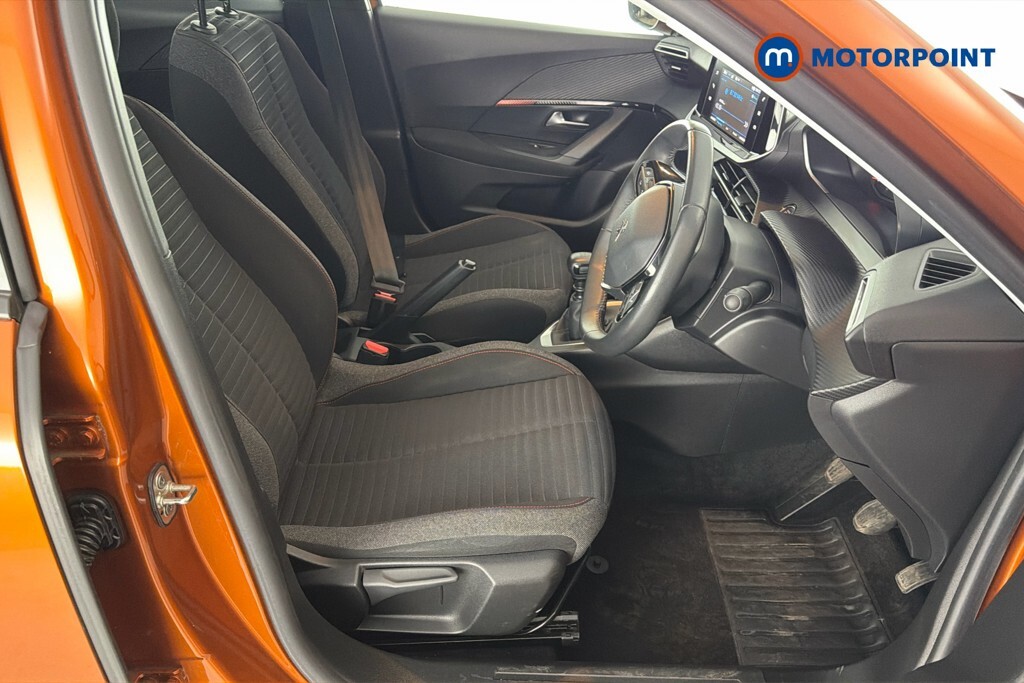Peugeot 2008 Active Orange #19