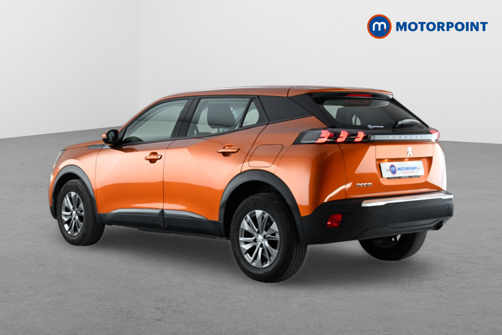 Peugeot 2008 1.2 Puretech Active Premium Orange #5