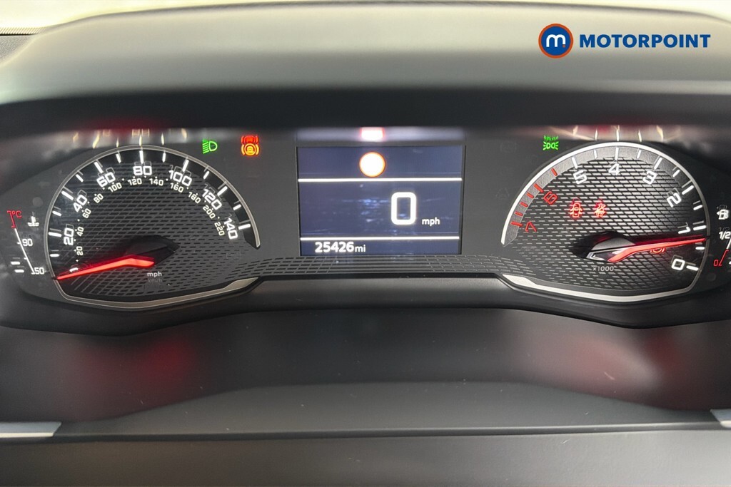 Peugeot 2008 Active Orange #13