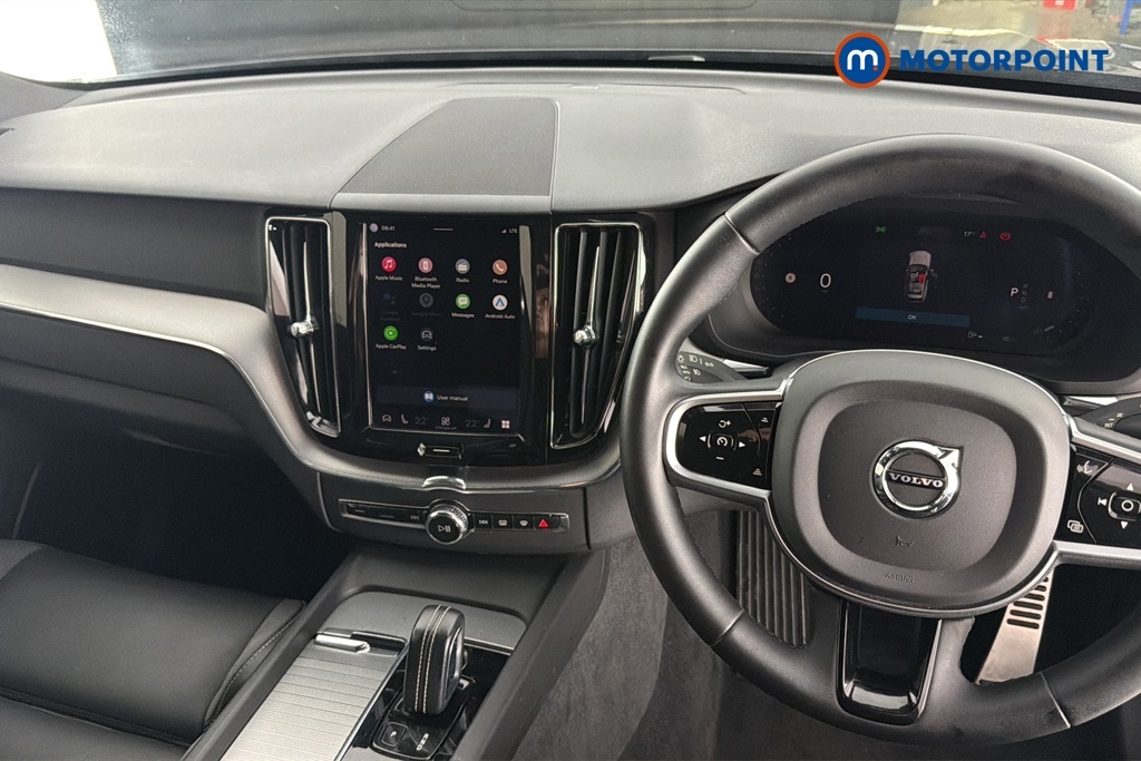 Volvo XC60 Plus Black #9