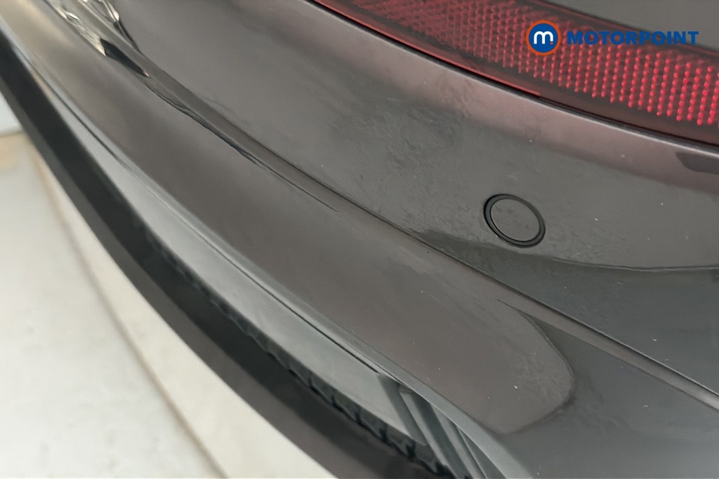 Volvo XC60 Plus Black #26