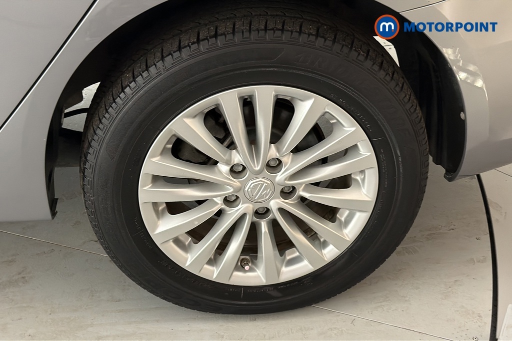 MG MG5 61.1Kwh Exclusive Silver #33