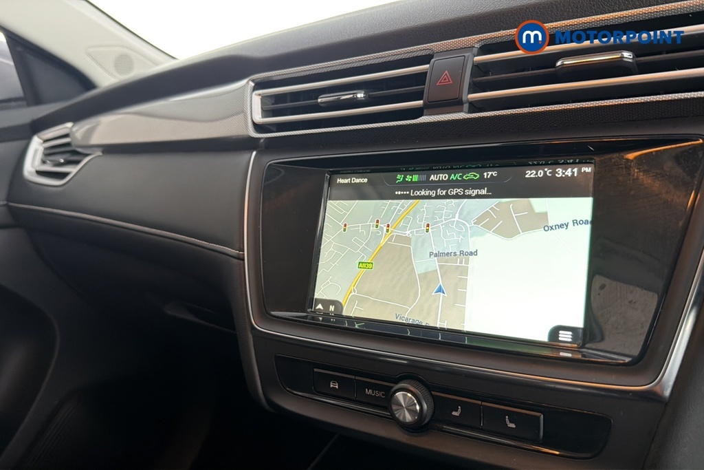 MG MG5 61.1Kwh Exclusive Silver #17