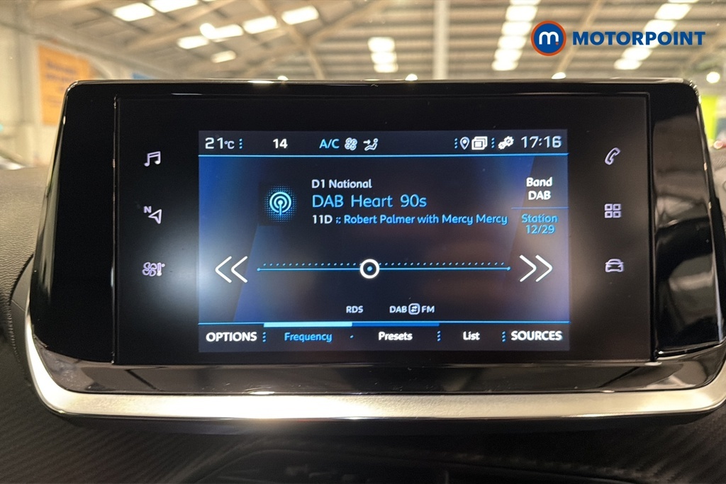 Peugeot 2008 Active Blue #15