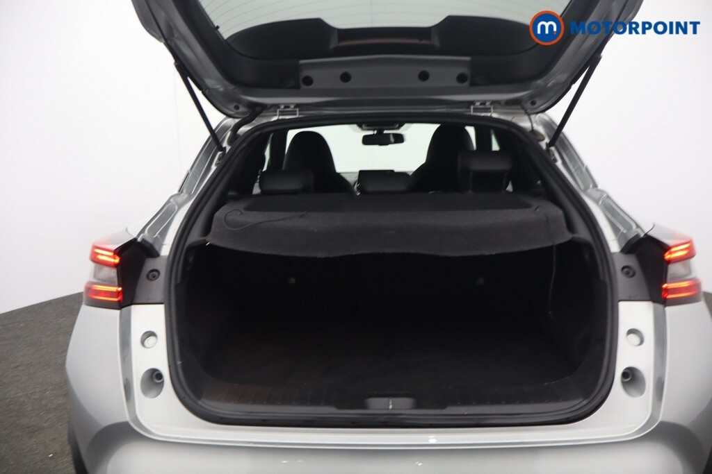 Nissan Juke Hatchback Black #20