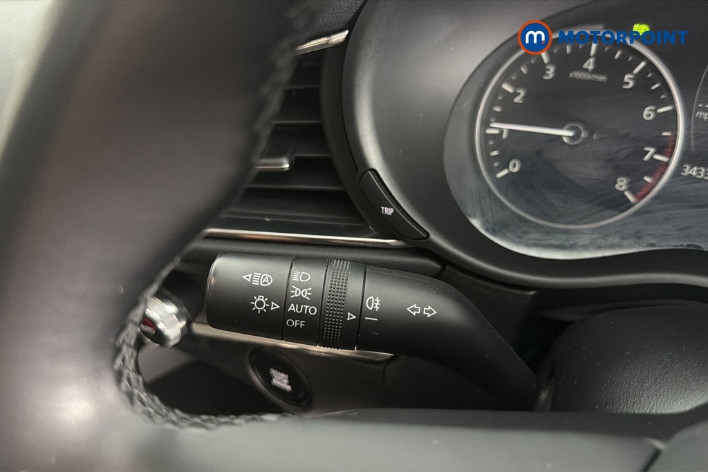 Mazda CX-30 2.0 E-skyactiv G Mhev Centre-line White #11
