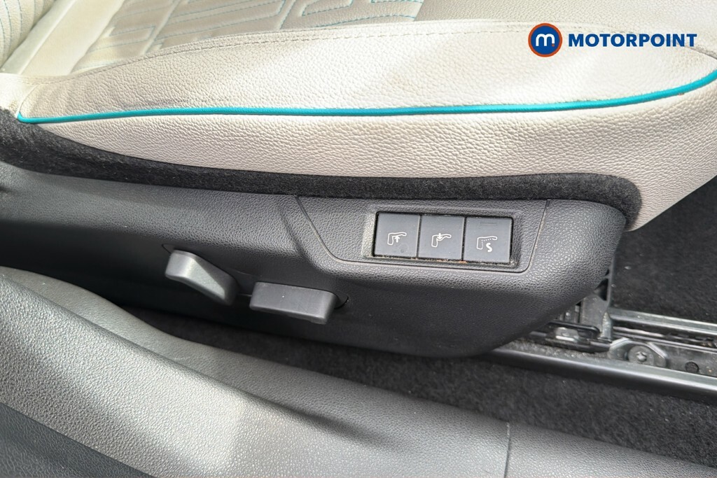 Fiat 600e La Prima Blue #12