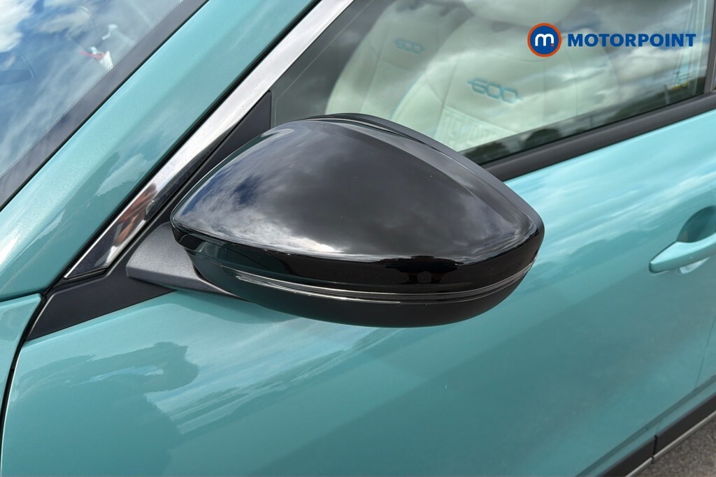 Fiat 600e La Prima Blue #24