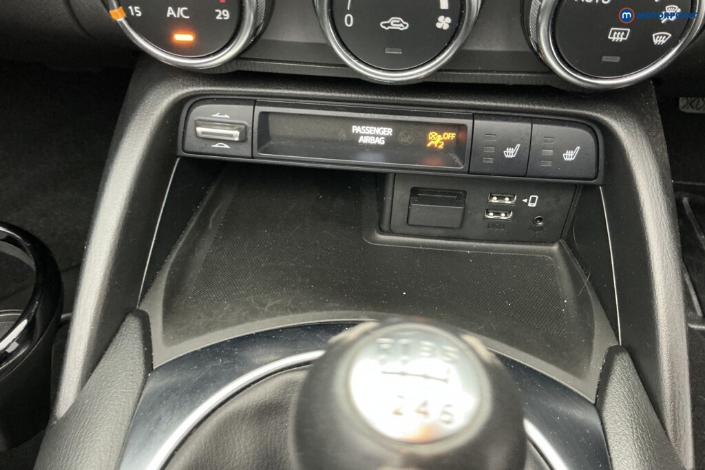 Mazda MX-5 100Th Anniversary Edition - Bose Audio Apple Car White #20