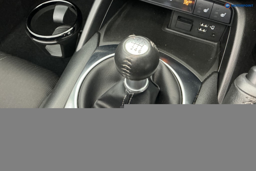 Mazda MX-5 100Th Anniversary Edition - Bose Audio Apple Car White #19