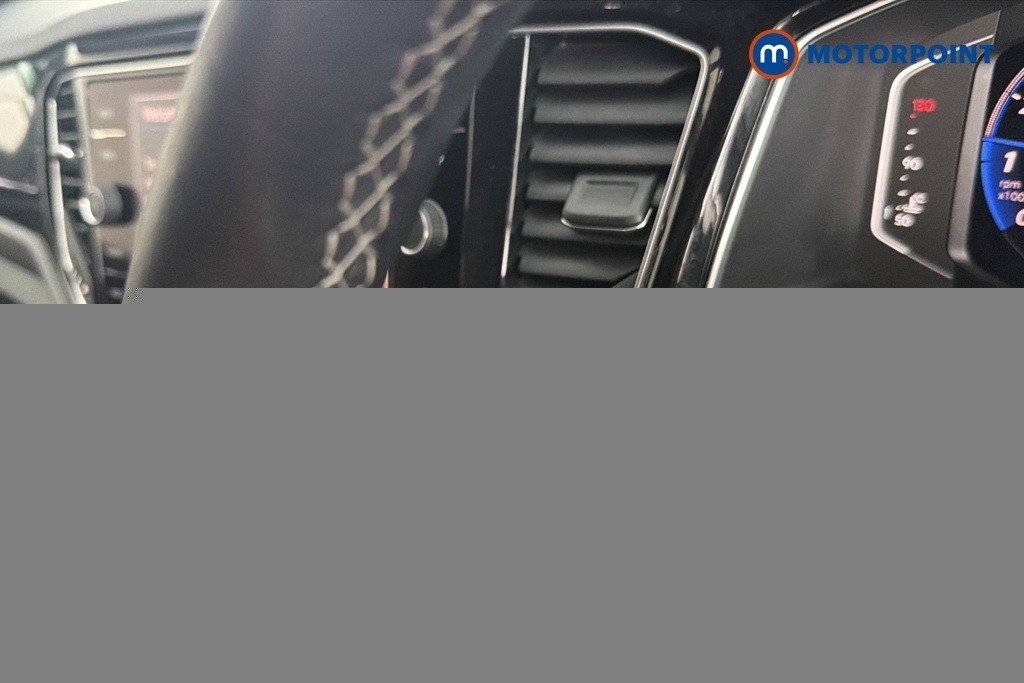Volkswagen T-Roc Hatchback White #10