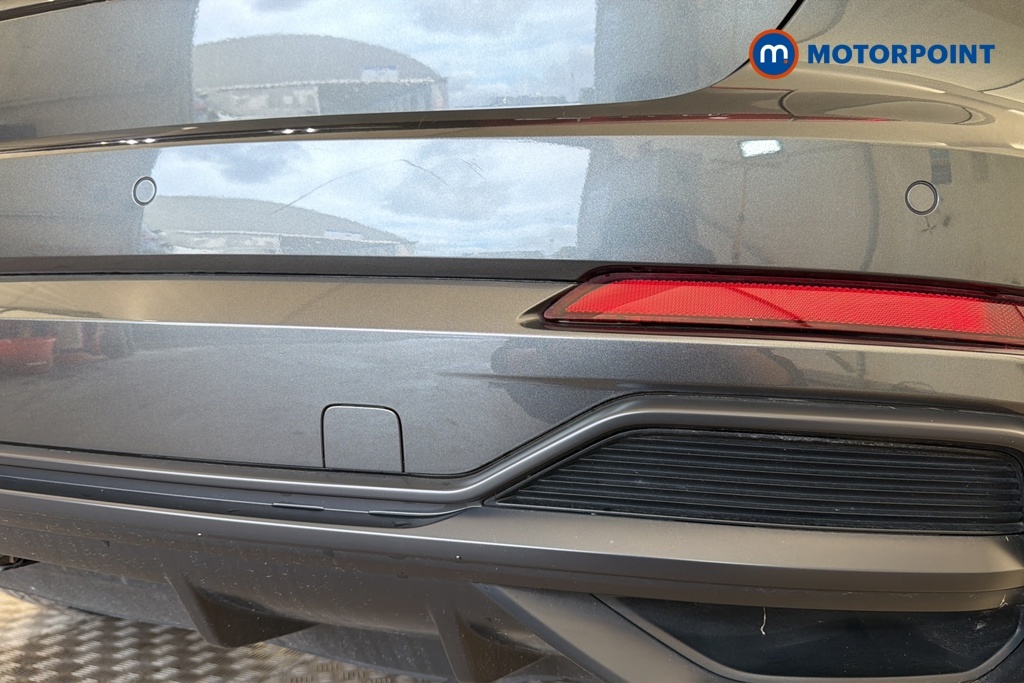 Audi Q3 1.5L Black Edition Black #30