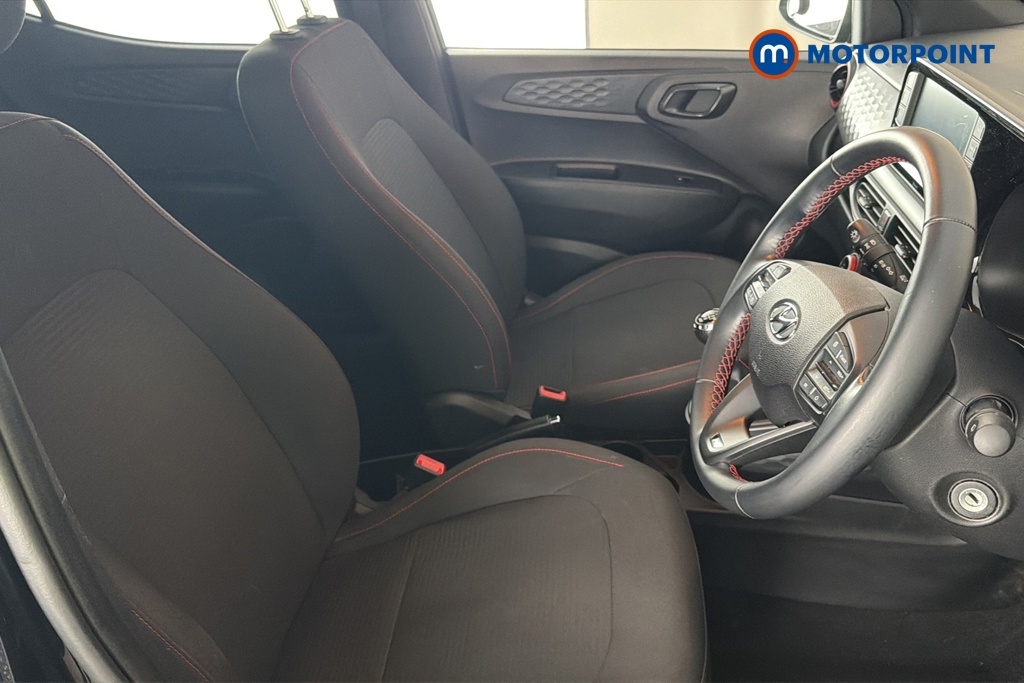 Hyundai I10 Hatchback Green #18
