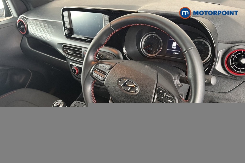 Hyundai I10 Hatchback Green #8