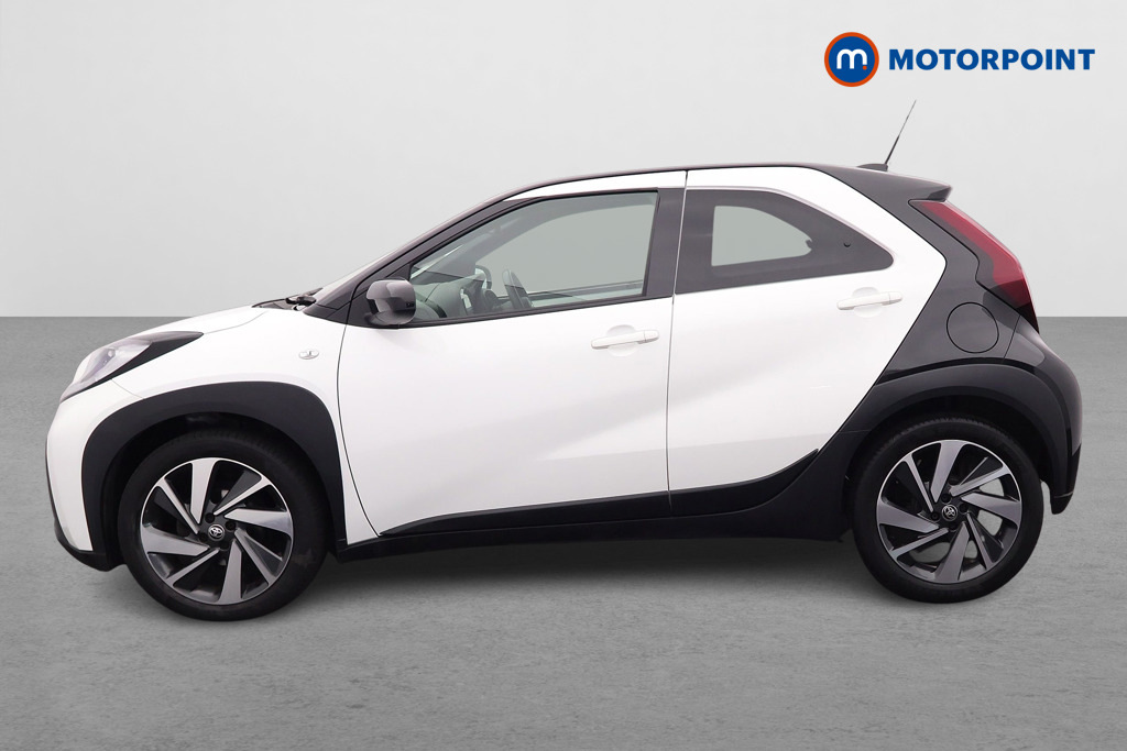 Toyota Aygo X 1.0 Vvt-i Edge White #4
