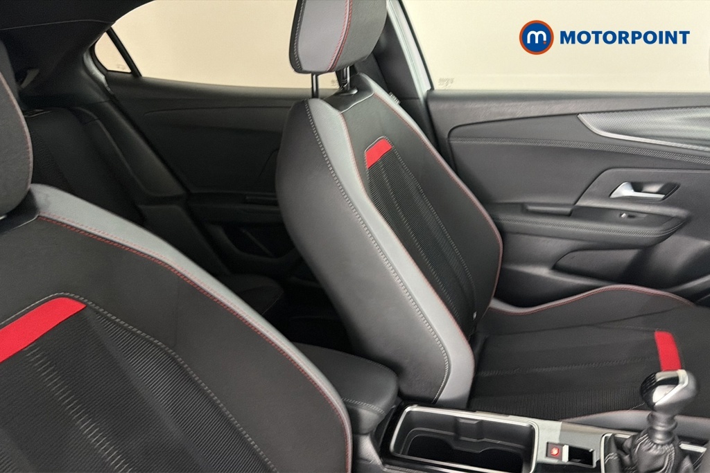 Vauxhall Mokka Design Red #26