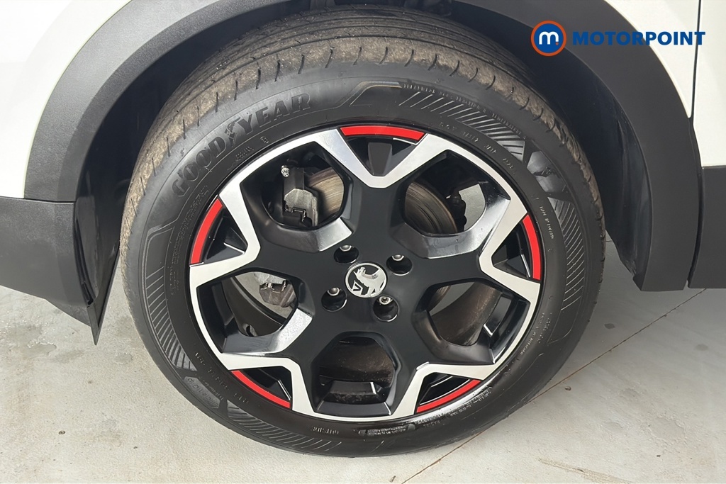 Vauxhall Mokka Design Red #37