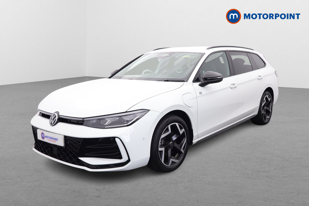Volkswagen Passat 1.5 Tsi Ehybrid R-line Dsg White #3